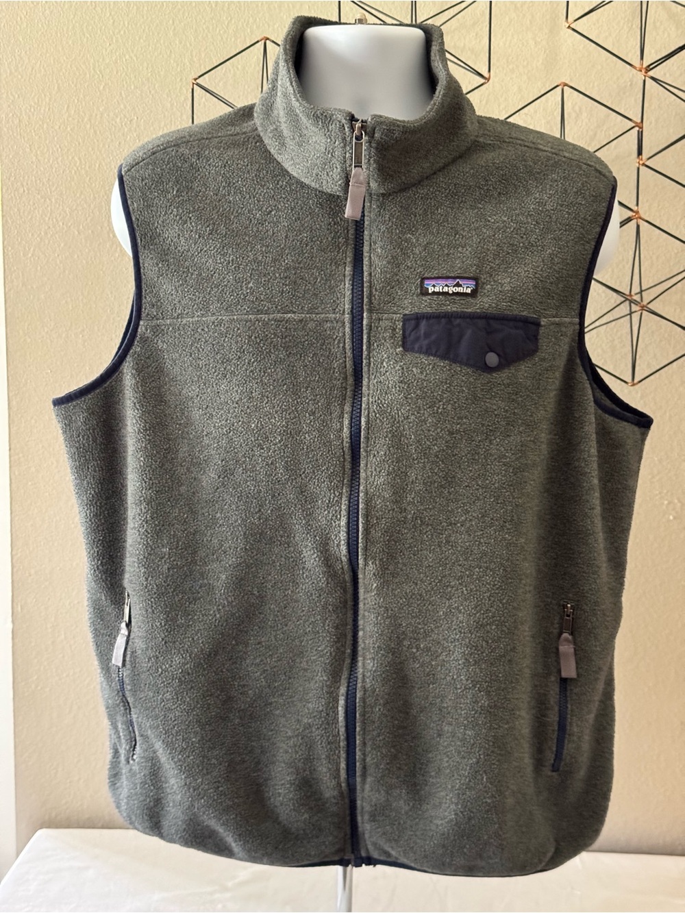 PATAGONIA Synchilla Fleece Outdoor Vest - Full Zip - Gray - Men’s XL